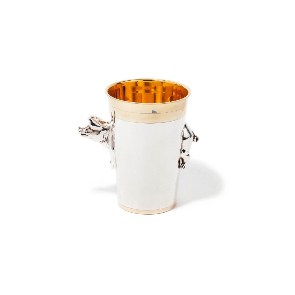 DURCHLAUFENDE SAU 4 Sterlingsilber Becher mit durchlaufender Sau.